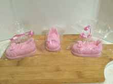 Load image into Gallery viewer, Baby and baby bootie soaps - Ideal baby shower gifts