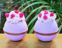 Load image into Gallery viewer, 3D open ball top round bath bomb mould