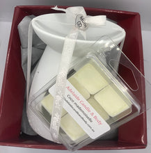Load image into Gallery viewer, Wax melts warmer/ oil burner &amp; Mother’s Day pack