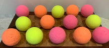 Load image into Gallery viewer, Bath bombs - round