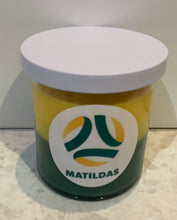Load image into Gallery viewer, Matilda supporter candles and melts. ⚽️🇦🇺