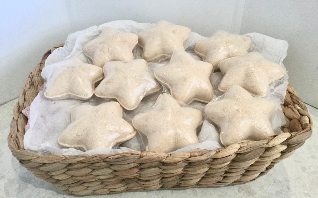 Star shape bath bombs