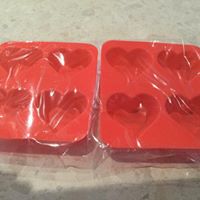 Load image into Gallery viewer, Silicone heart moulds - 2 types