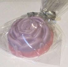 Load image into Gallery viewer, Rose soaps - scented