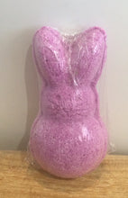 Load image into Gallery viewer, Easter bunny bath bombs - bunny peeps