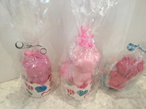 Hello kitty gift pack. Soap and bath bomb.